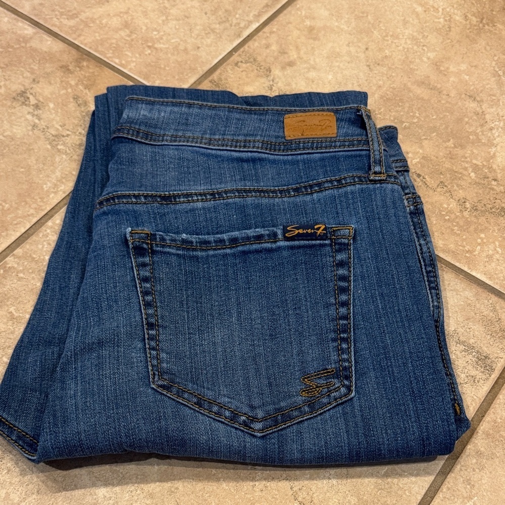 Seven7 Women's Straight Leg Denim Jeans